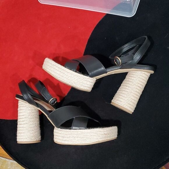 Dolce Vita Arlow Espadrilles with Round Heel Size 7.5 - Picture 8 of 13